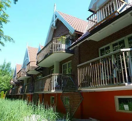 Friesen-residence-21 *